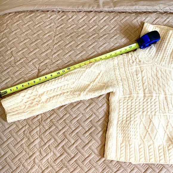 Carraigdonn Irish Merino Wool Oatmeal Chunky Cable Knit
Wrap Cardigan Sweater - Picture 12 of 14